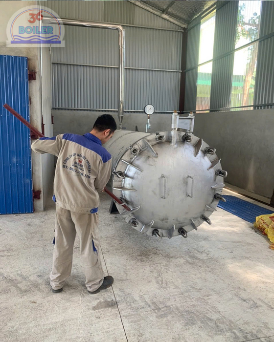 Bamboo carbonization tank